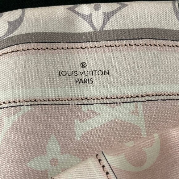 Louis Vuitton Monogram Confidential Bandeau Scarf Pink M70637 - Picture 6 of 8